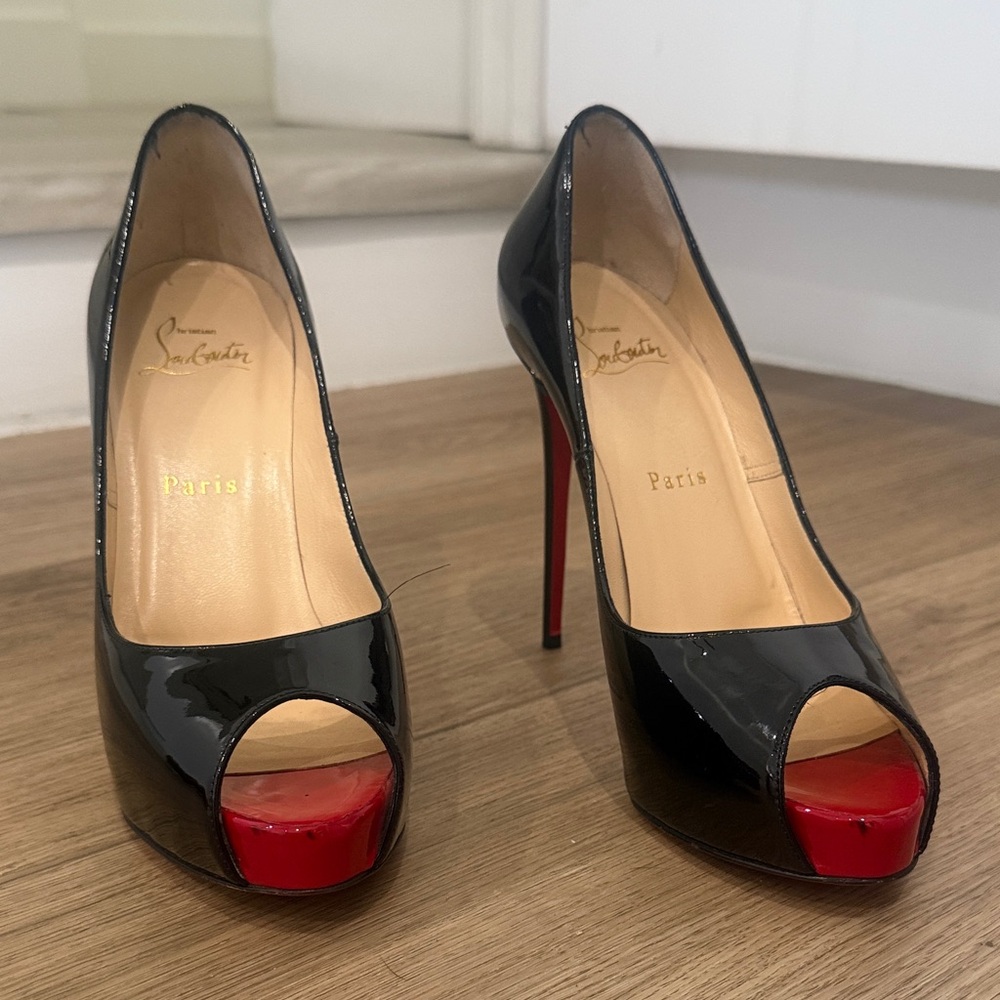 Christian Louboutin Glossy Black Heels with Red Soles
